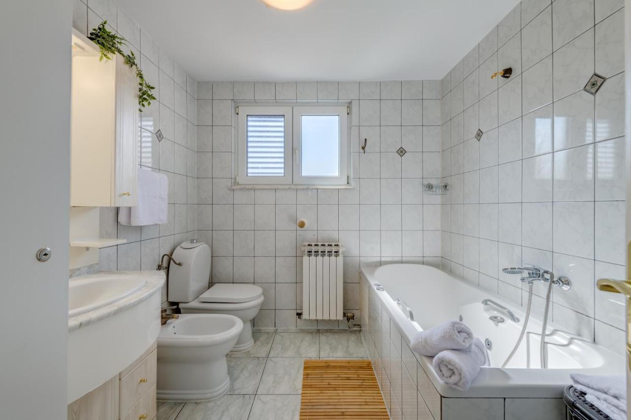 Apartman Opera Split Exteriör bild